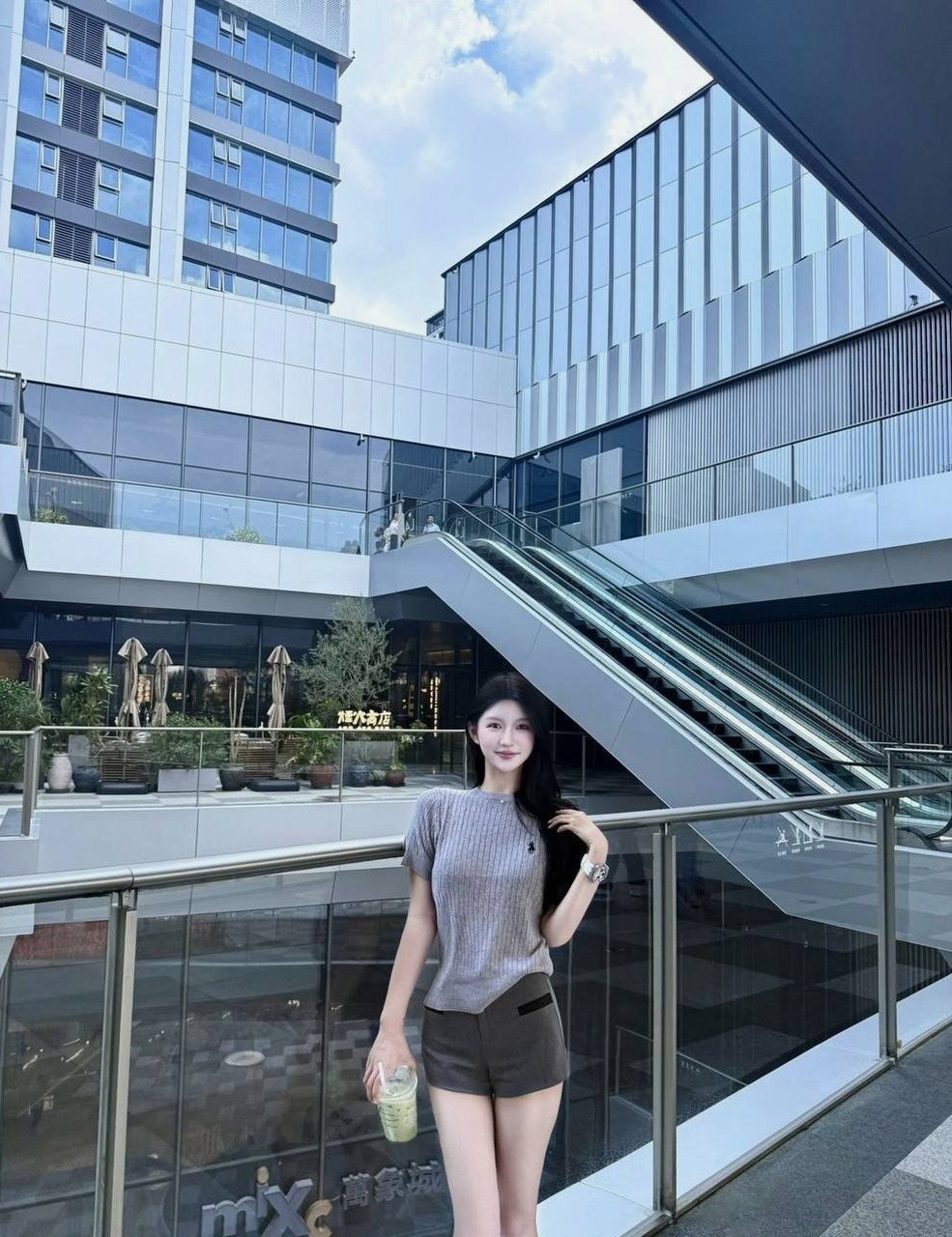 1000053030.jpg